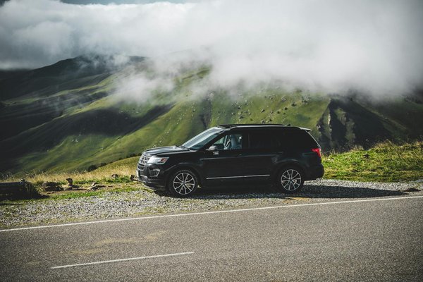 Maximisez la Longévité de Votre Attelage de Remorque : Guide d'Entretien Complet